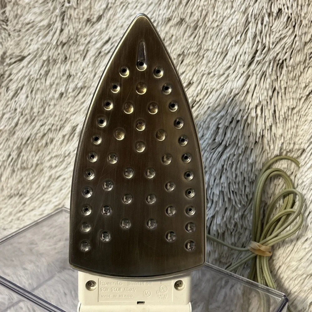 Rowenta Effective Steam Iron Stainless Steel Plate Vertical‎ Steam DE-011
